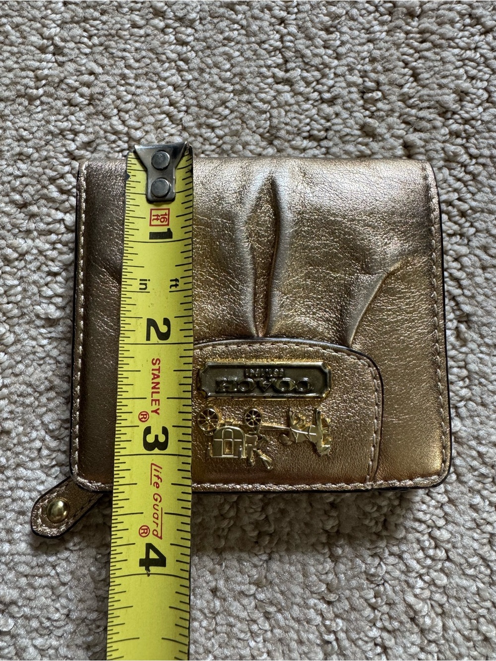 Coach Gold Logo Bifold Wallet w/ Zip Coin Pocket ID Window Solid S Women NWT Y2K